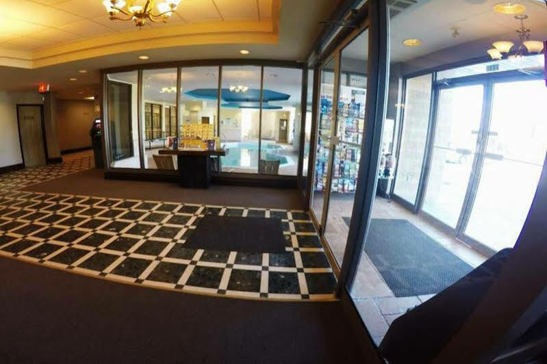 Days Inn By Wyndham Niagara Falls Lundys Lane Exteriör bild